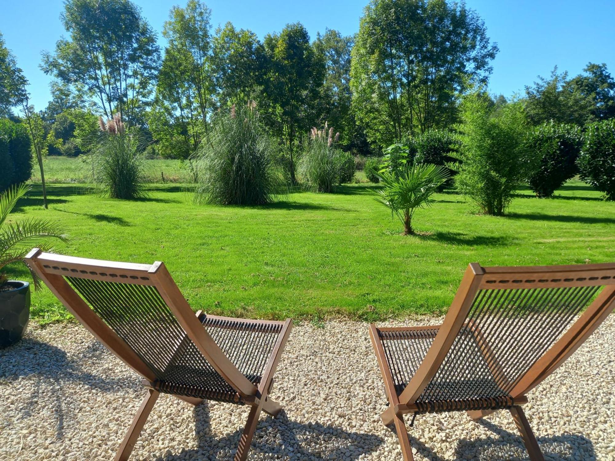 L'Oasis Des Pyrénées Villa Campuzan Exterior foto