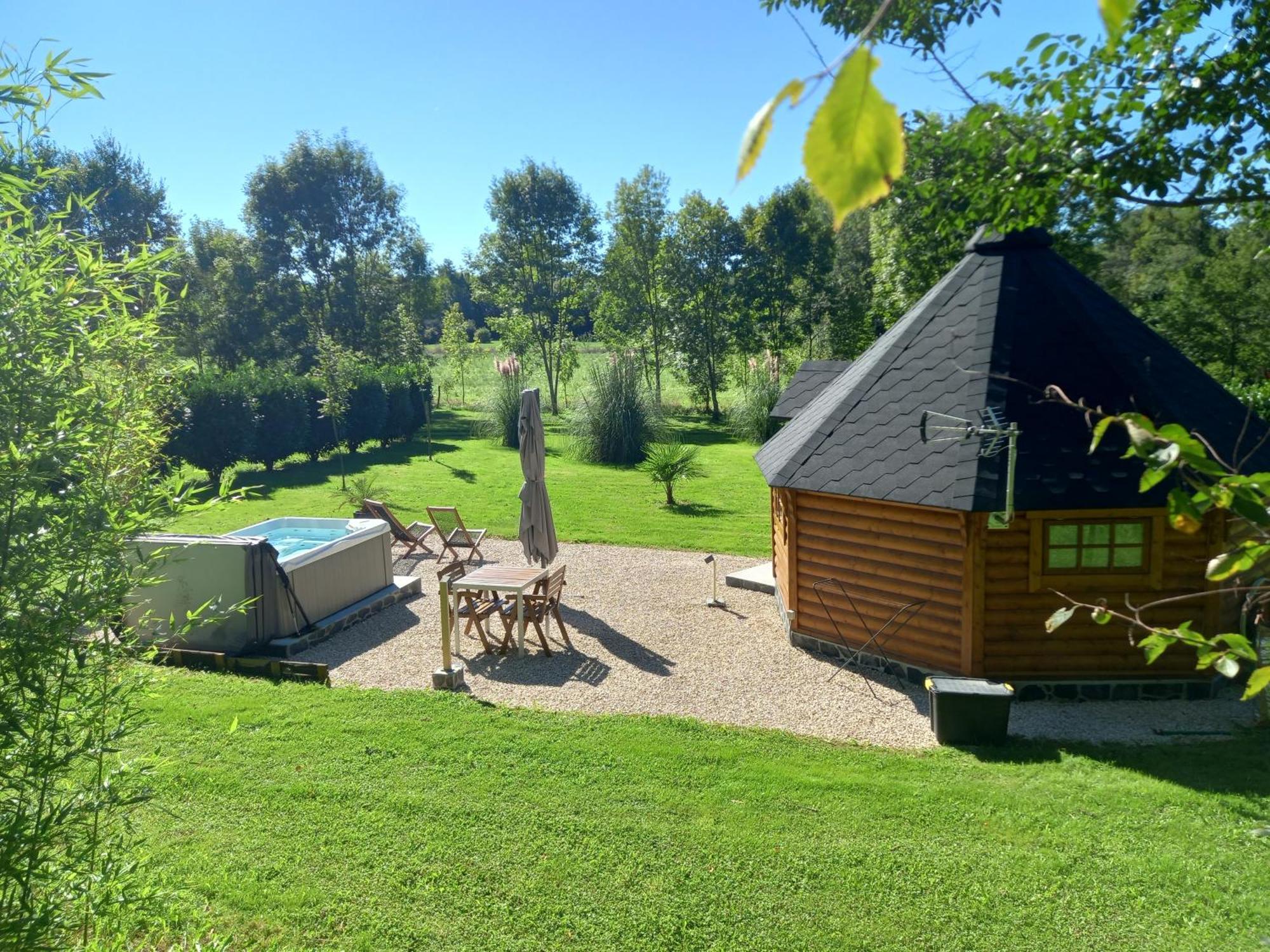 L'Oasis Des Pyrénées Villa Campuzan Exterior foto