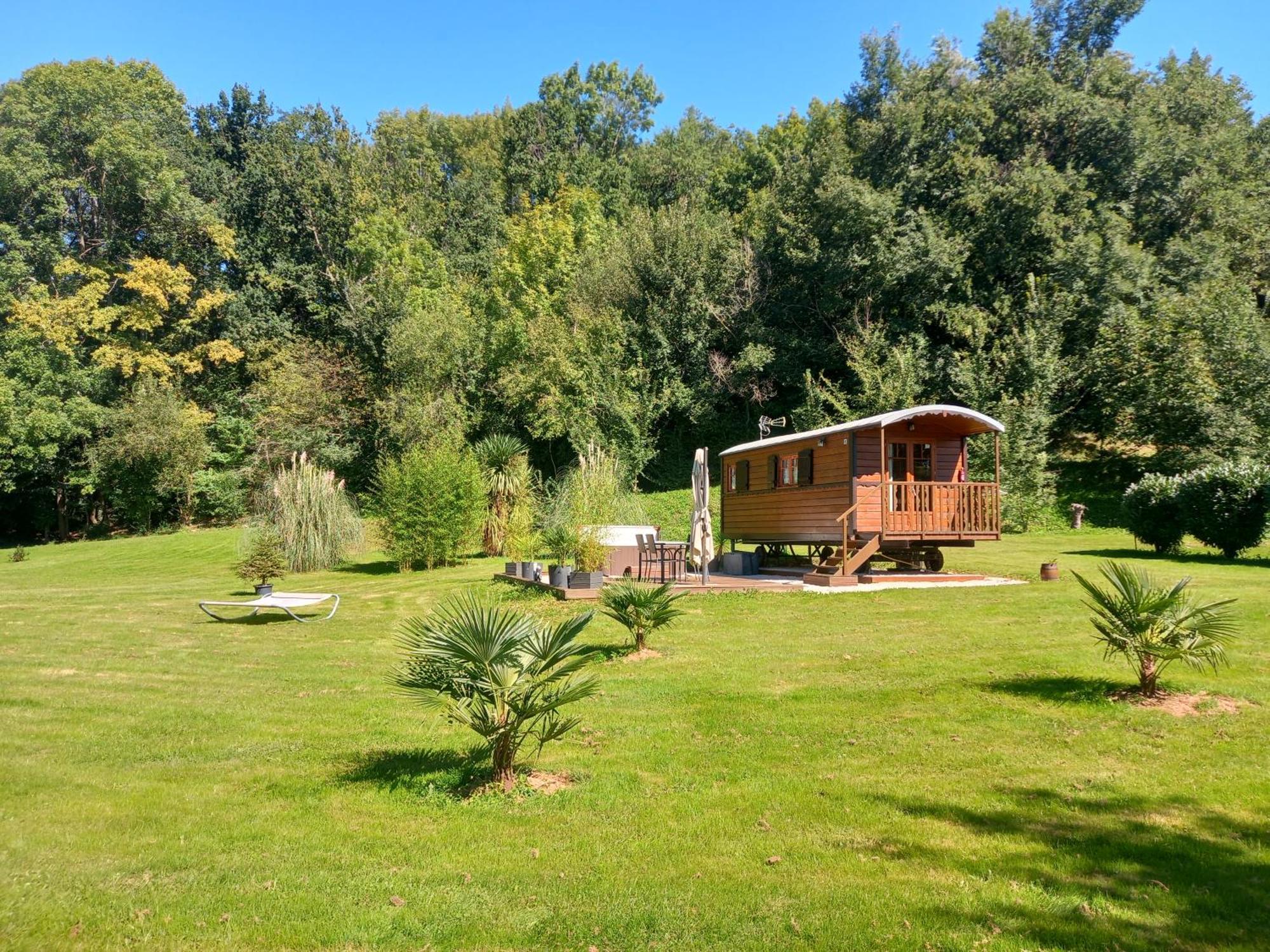 L'Oasis Des Pyrénées Villa Campuzan Exterior foto